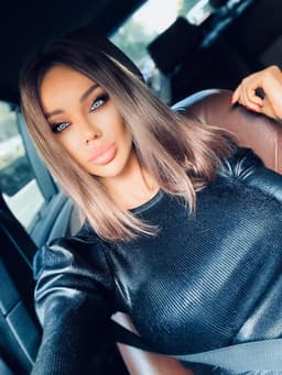 Peruca Angel Saten Cenusiu
