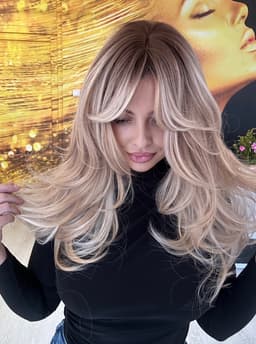 Peruca Helen